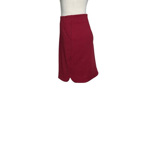 Lauren Conrad red textured pencil skirt size 2 - Picture 11 of 12